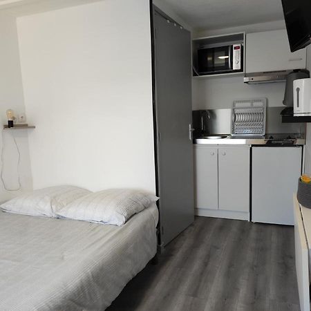 16 Rue Des Deportes Charmes  ภายนอก รูปภาพ